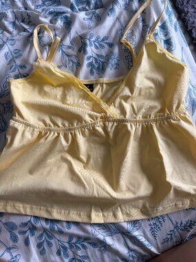 XS Clothing Bundle 3 Tops Wrap Blouse Cami Button Up Casual Chic Capsule Wardrob